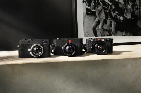 Leica — Company, Rīga